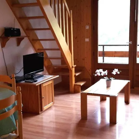 Appartement Le Grand-bornand, 2 Pièces, 6 Personnes - Fr-1-241-21 Le Grand-Bornand